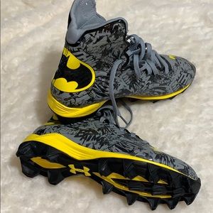 Batman Football Cleats 6y